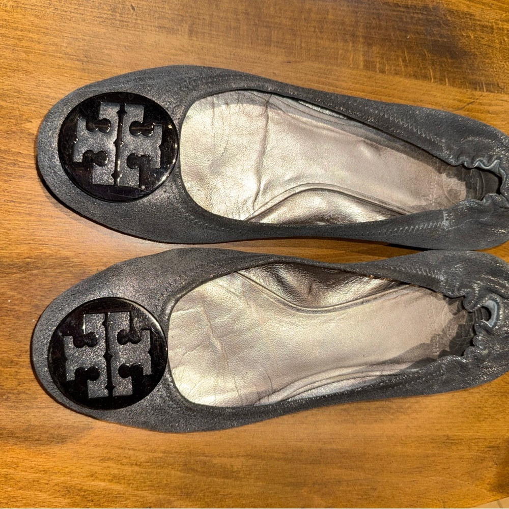 Tory Burch Black Flats with Emblem